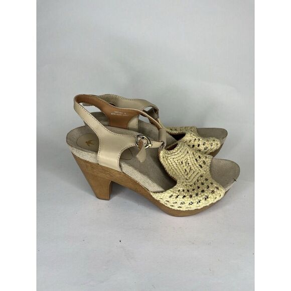 Earthies Beige Knit Leather Peep Ankle Strap Heel Sandals Women’s Sz 8B US/39EU - Picture 10 of 11